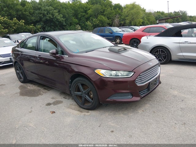 Salvage Ford Fusion Image