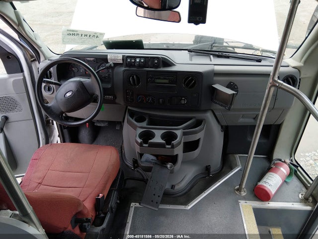 Ford E-350