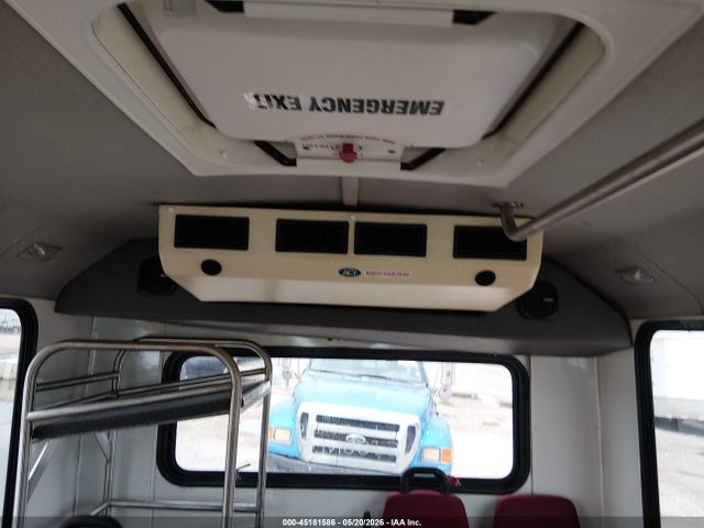 Ford E-350