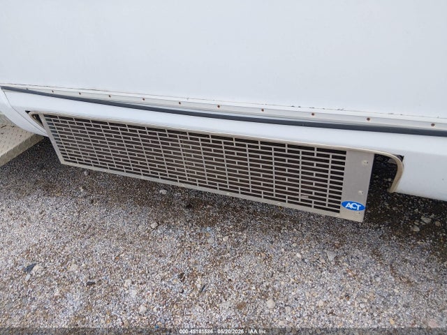 Ford E-350