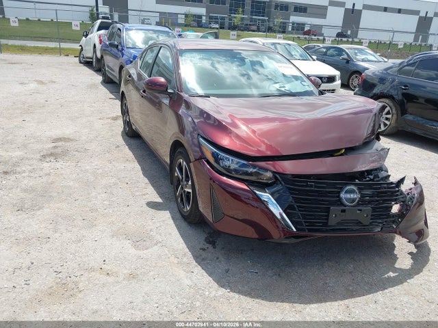 Salvage Nissan Sentra Image