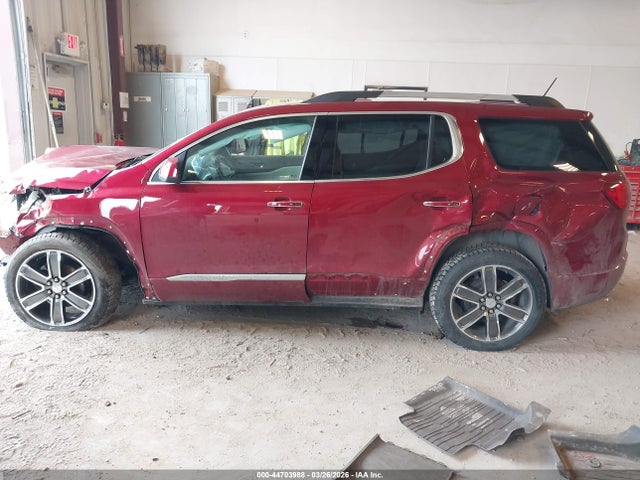GMC Acadia Denali