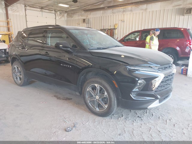 Salvage Chevrolet Blazer Image