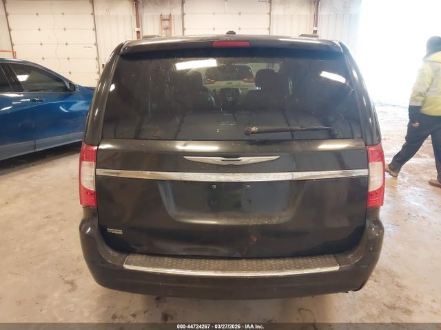 Chrysler Town & Country Touring