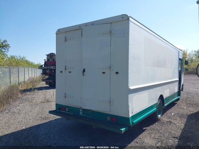 Workhorse Custom Chassis Commercial Chassis W42