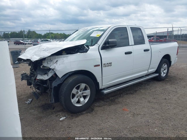 Ram 1500 Express Quad Cab 4x2 6'4 Box