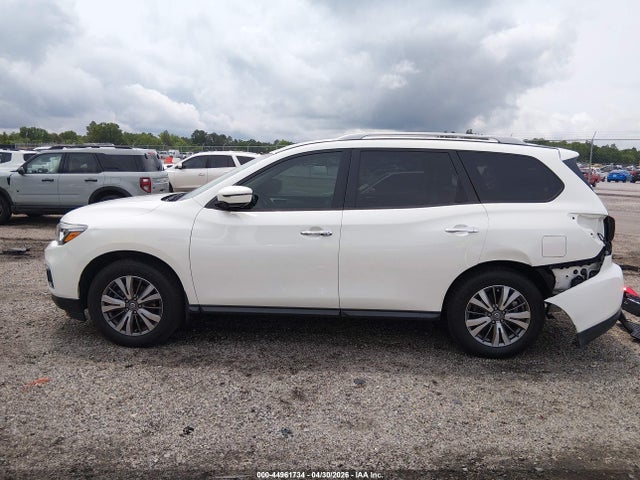 Nissan Pathfinder Sl