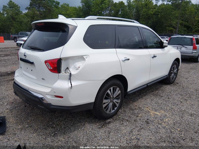 Nissan Pathfinder Sl