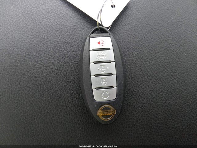 Nissan Pathfinder Sl
