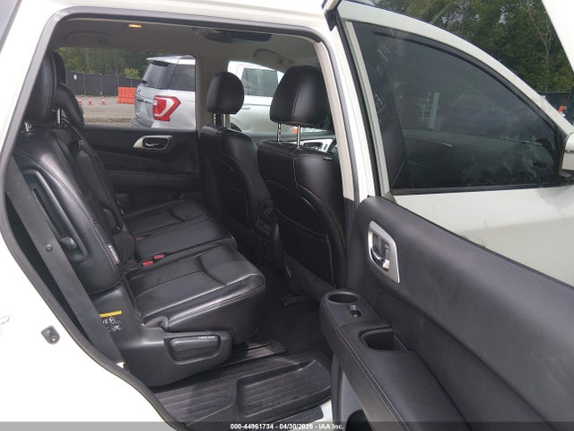 Nissan Pathfinder Sl