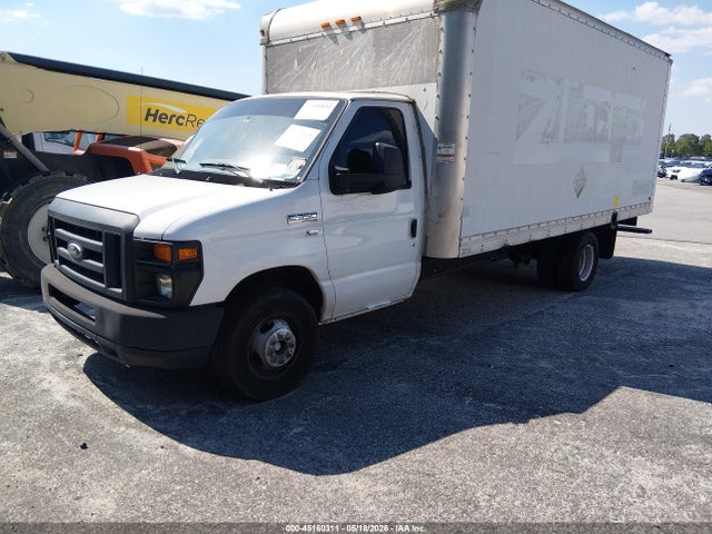 Ford E-350