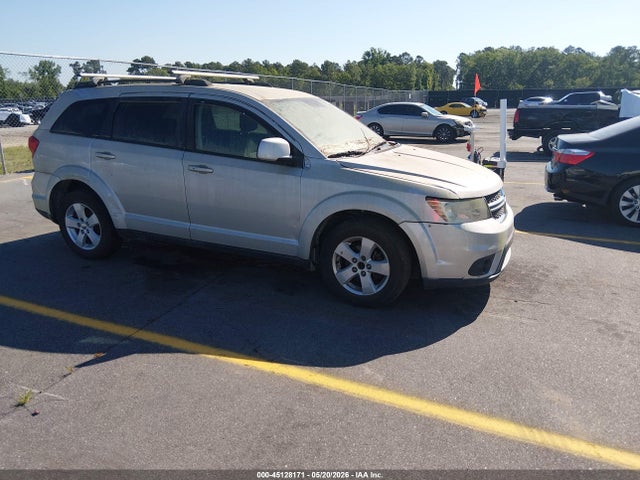 Salvage Dodge Journey Image