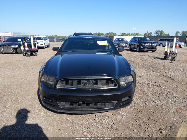 Ford Mustang V6