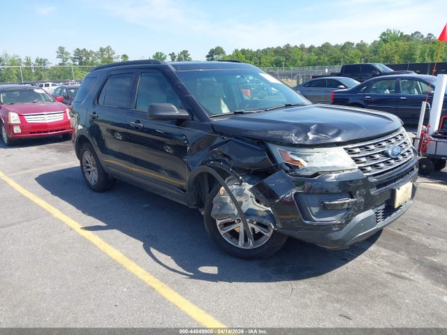 Salvage Ford Explorer Image