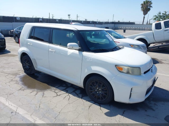 Salvage Scion xB Image