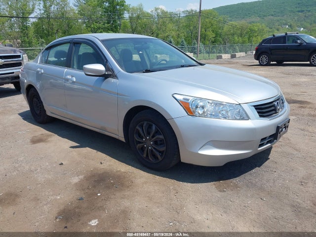 Salvage Honda Accord Image