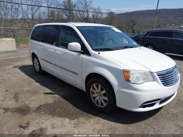 Salvage Chrysler Town & Country Image