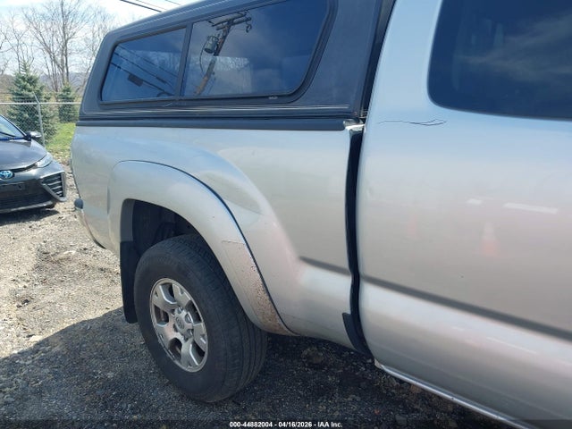 Toyota Tacoma Base V6