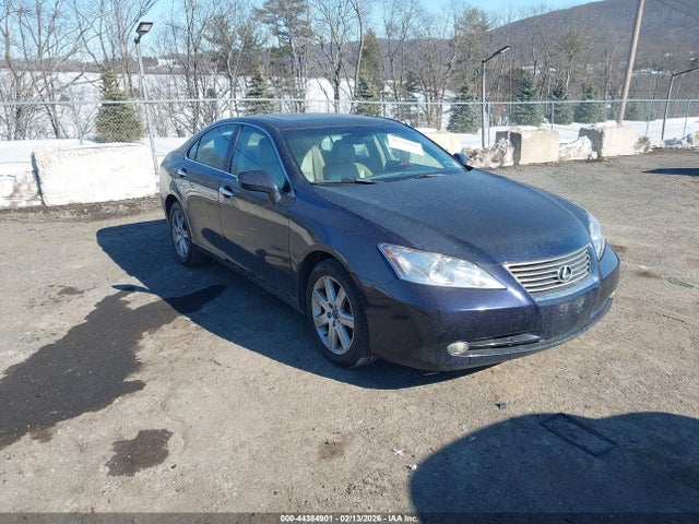 Salvage Lexus Es Image