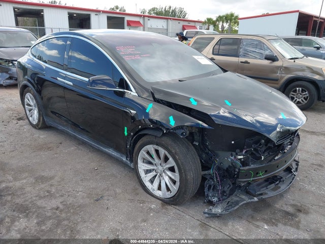 Salvage Tesla Model X Image
