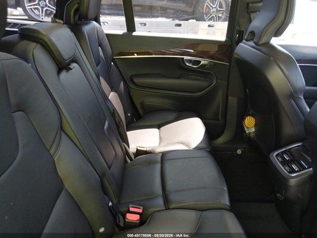 Volvo XC90 T6 Momentum