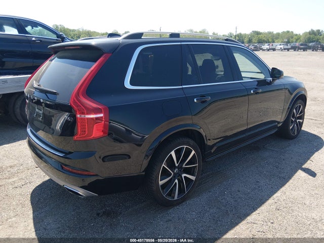 Volvo XC90 T6 Momentum