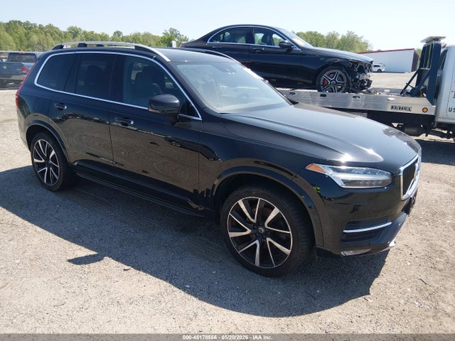 Salvage Volvo XC90 Image