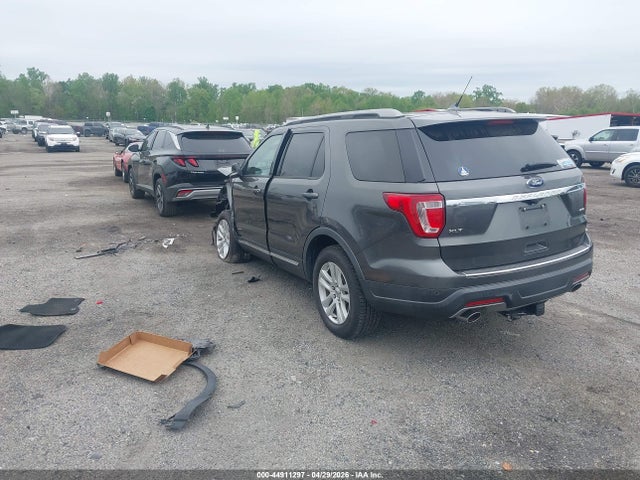Ford Explorer Xlt