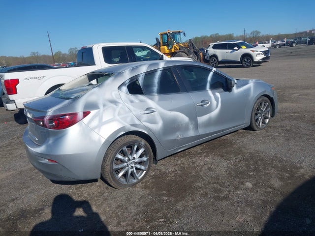 Mazda Mazda3 Touring