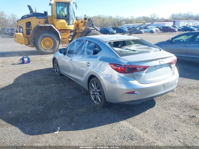 Mazda Mazda3 Touring