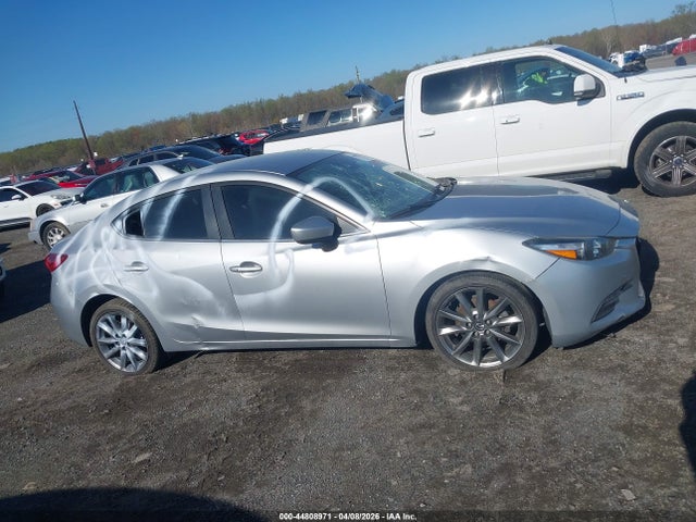 Mazda Mazda3 Touring