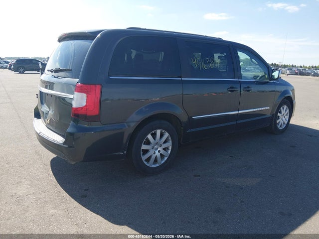 Chrysler Town & Country Touring-l