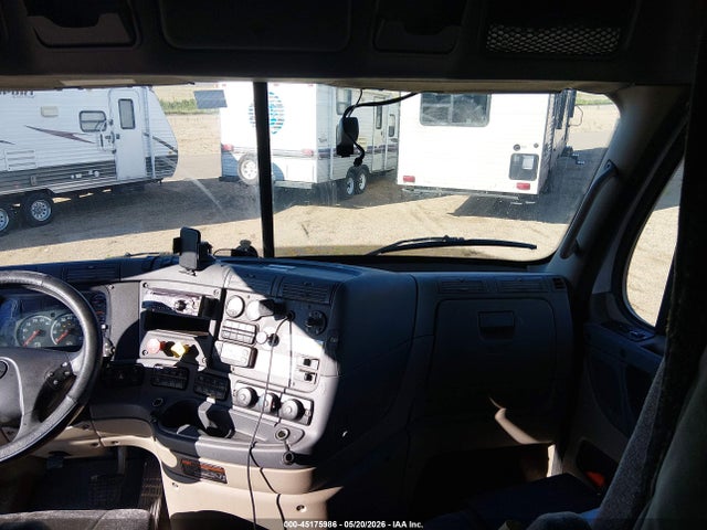 Freightliner Cascadia 125
