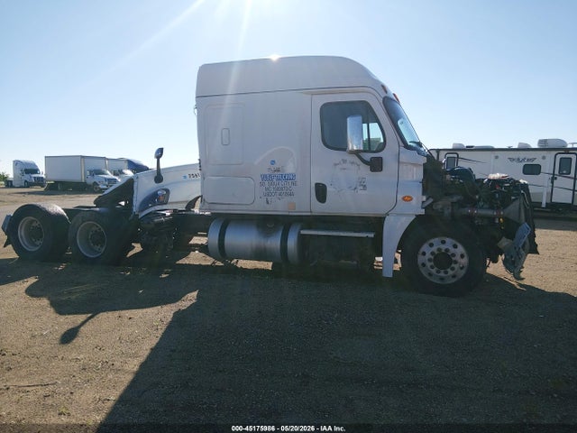 Freightliner Cascadia 125