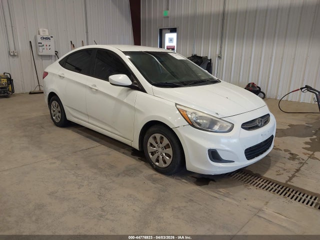 Salvage Hyundai ACCENT Image
