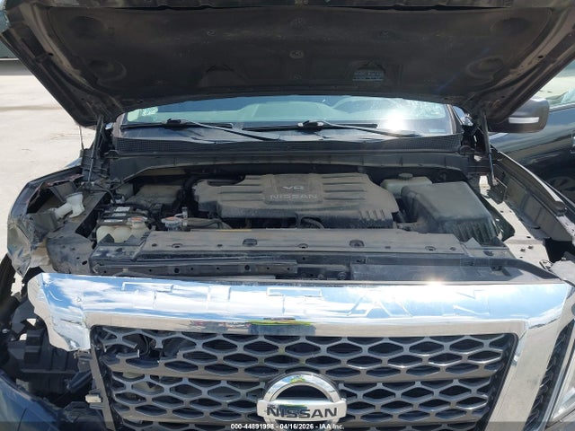 Nissan Titan Sv