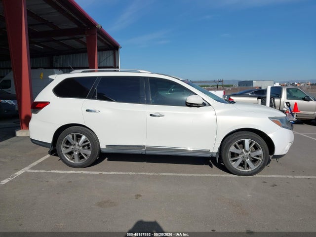 Nissan Pathfinder Platinum