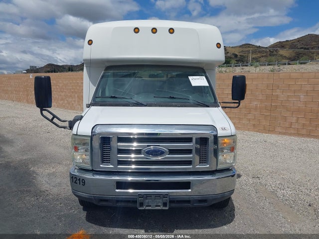 Ford E-450