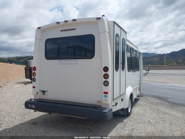 Ford E-450