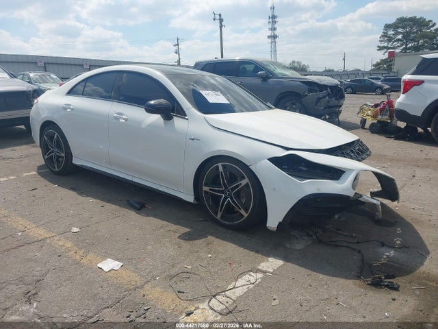 Salvage Mercedes-Benz Cla-class Image