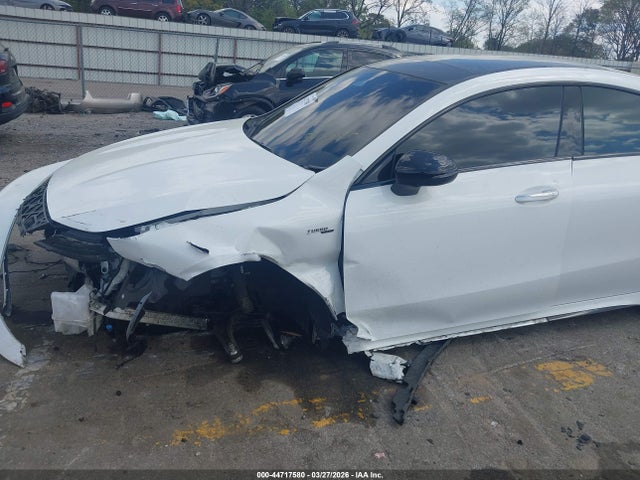 Mercedes-Benz Cla-class 4matic
