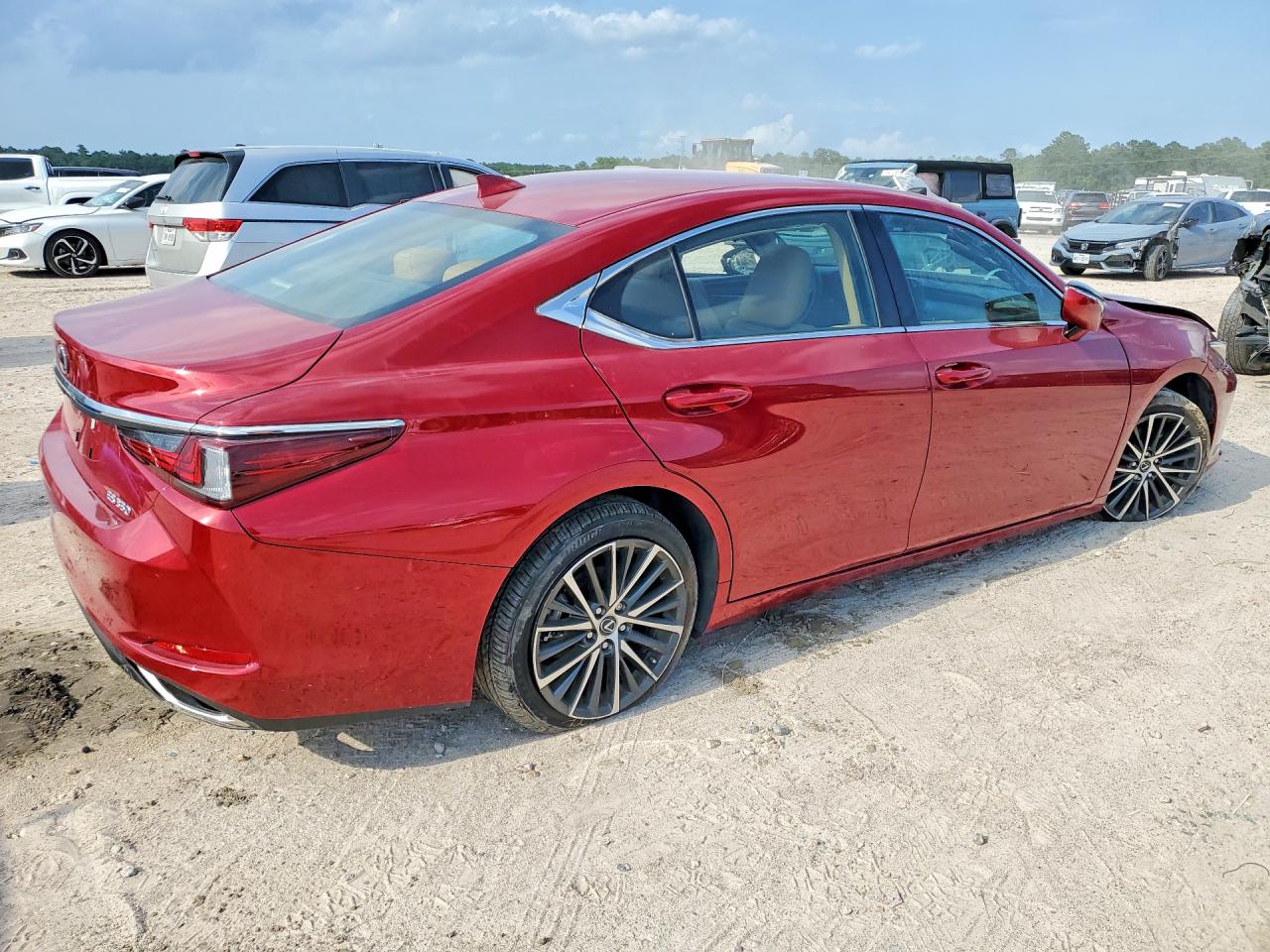 Lexus Es F Sport Design