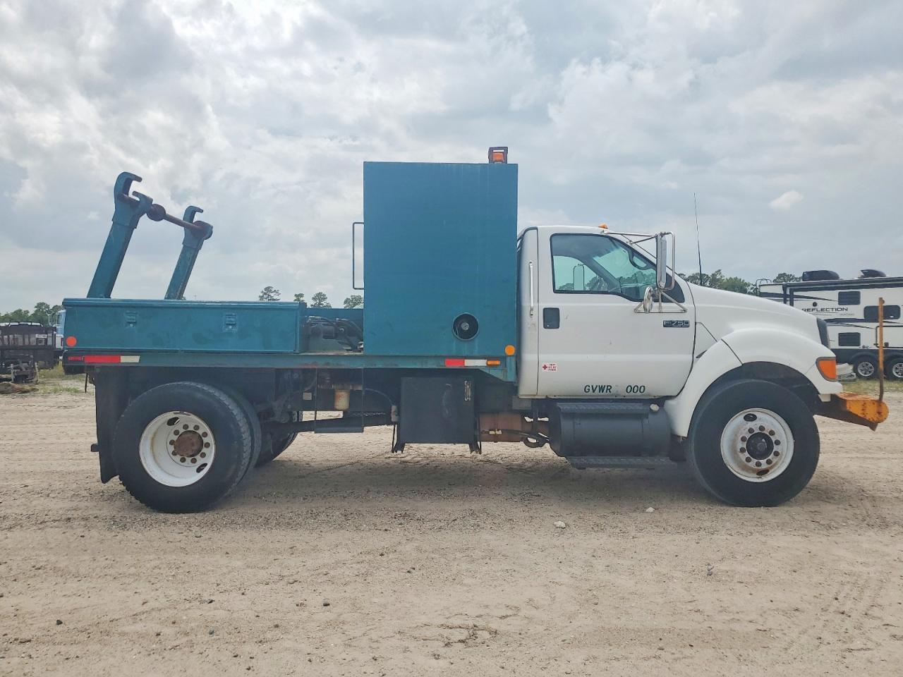 Ford F-750 Super Duty