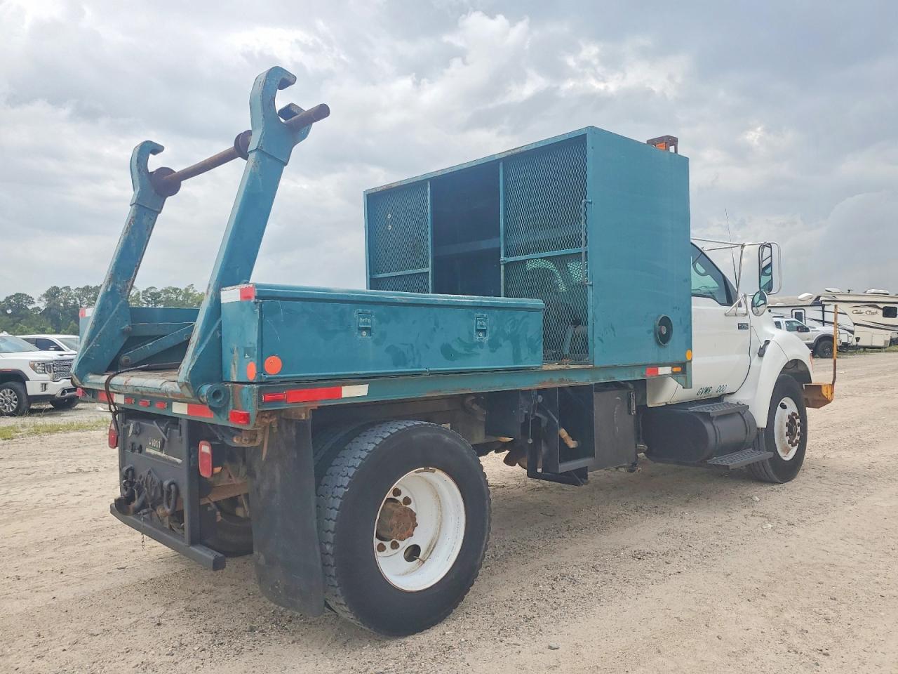 Ford F-750 Super Duty