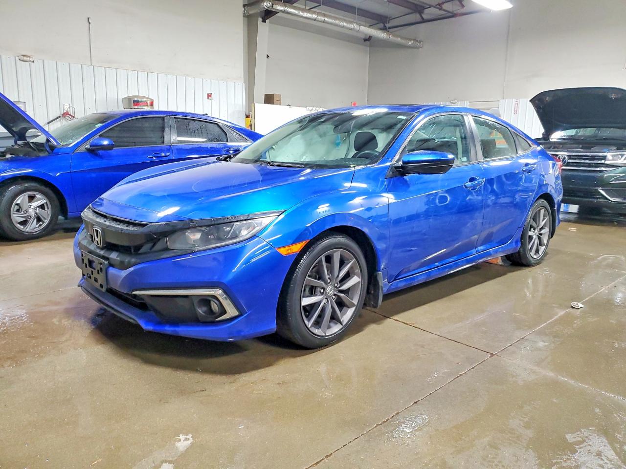 Salvage Honda Civic Image