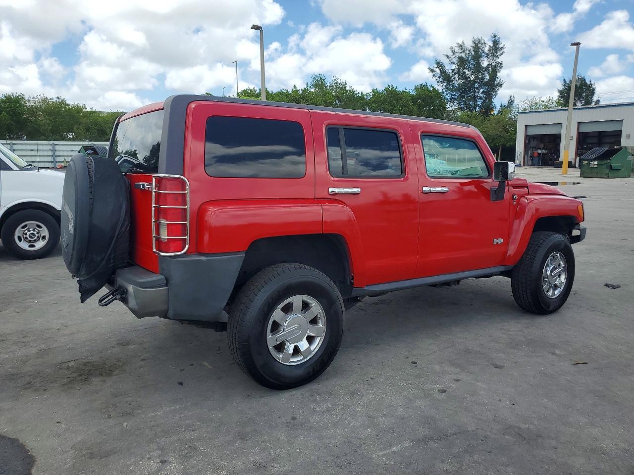 HUMMER H3