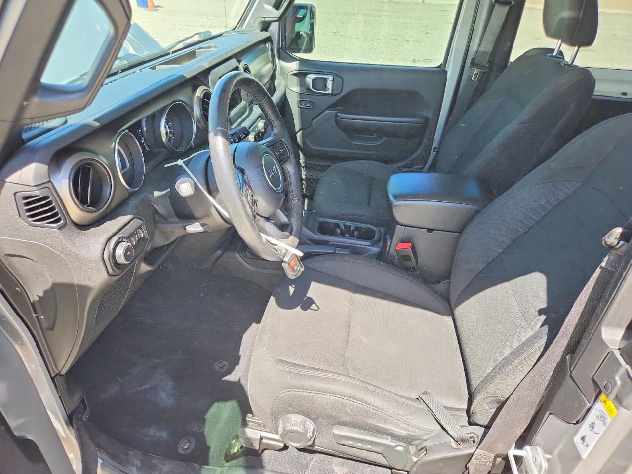 Jeep Wrangler Sport