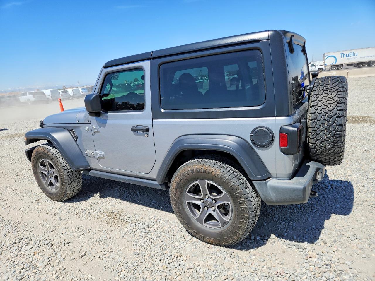 Jeep Wrangler Sport