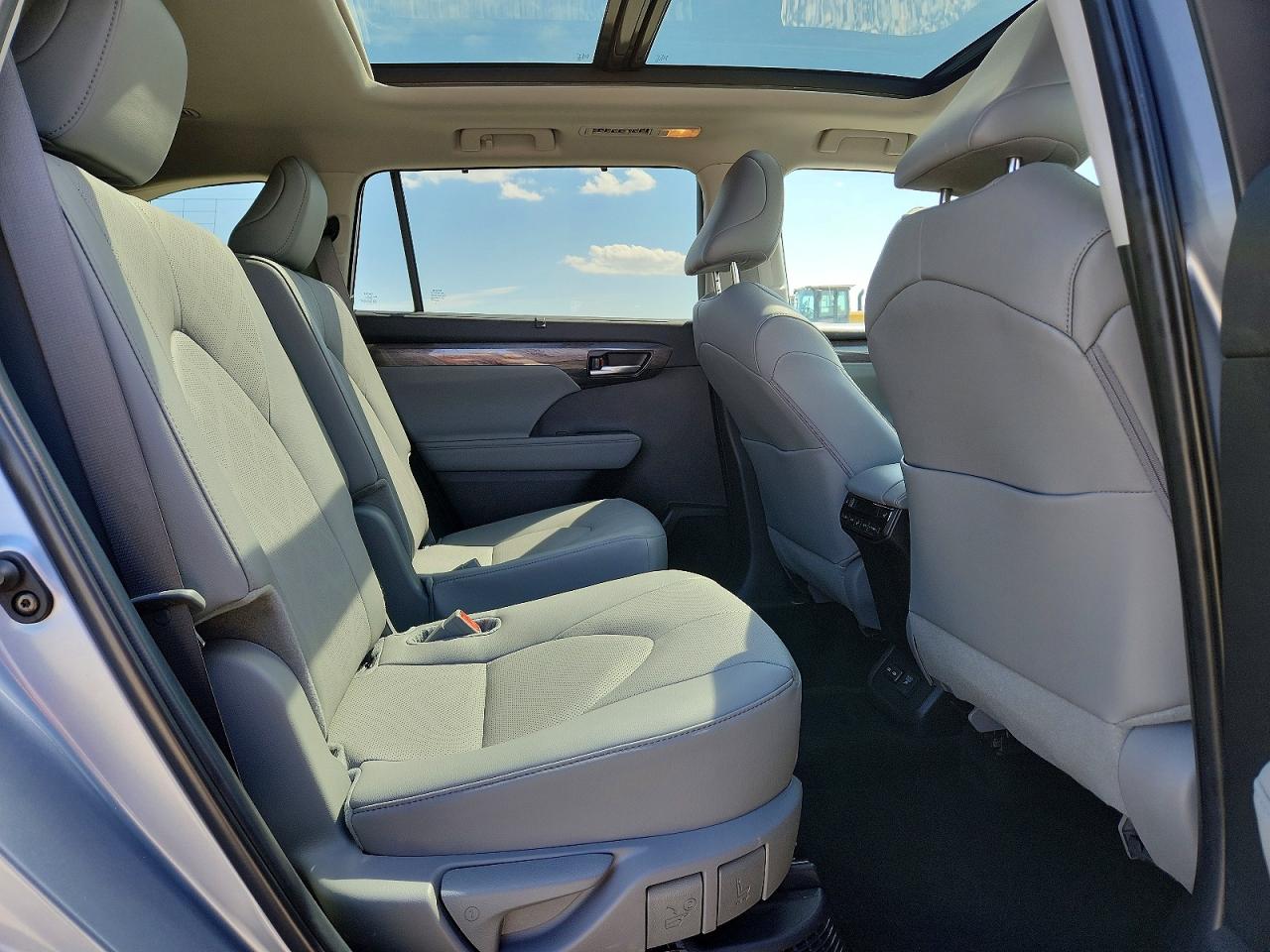 Toyota Highlander Platinum