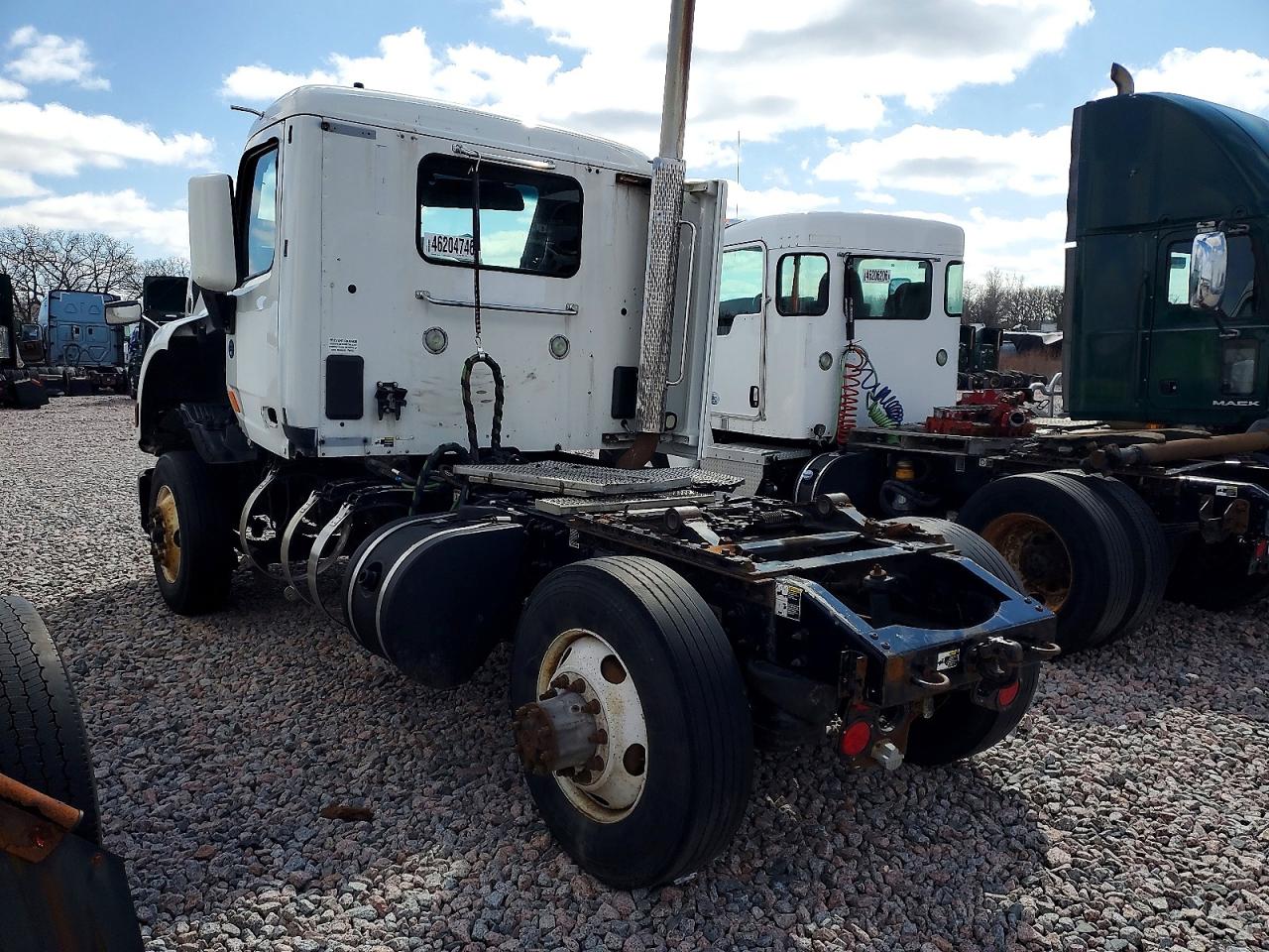 Peterbilt 579